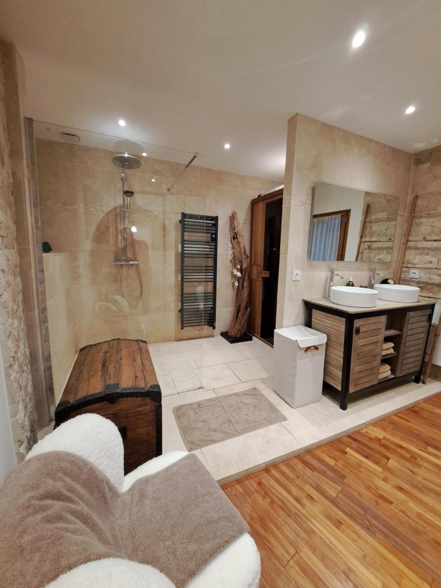 La Trémière, maison de village, sauna, vue garrigue Bouzigues Exterior foto